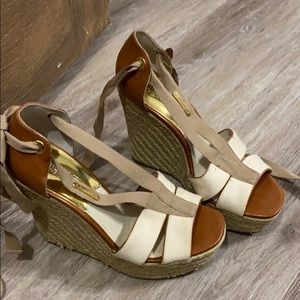 Never worn. MK tie Wedges